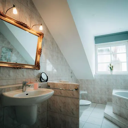 50/ Seilbahn Blick / 2 Schlafzimmer 公寓 *